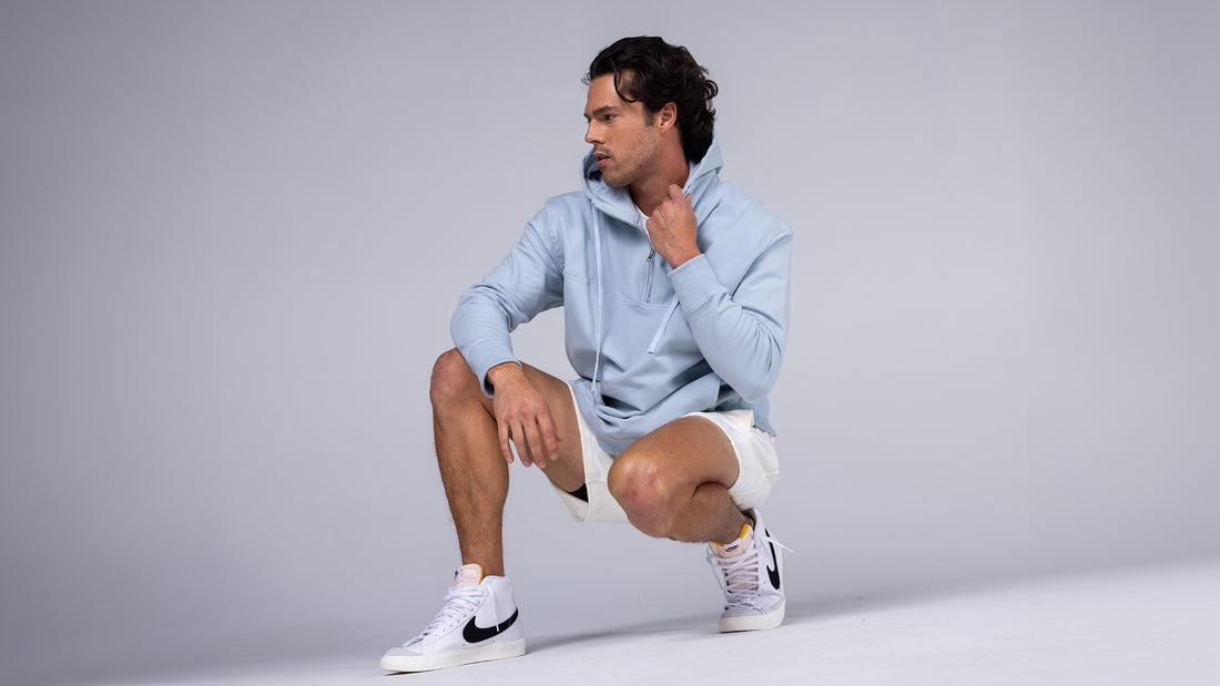 Santorini Style: Embracing Minimalism in the Greek Islands